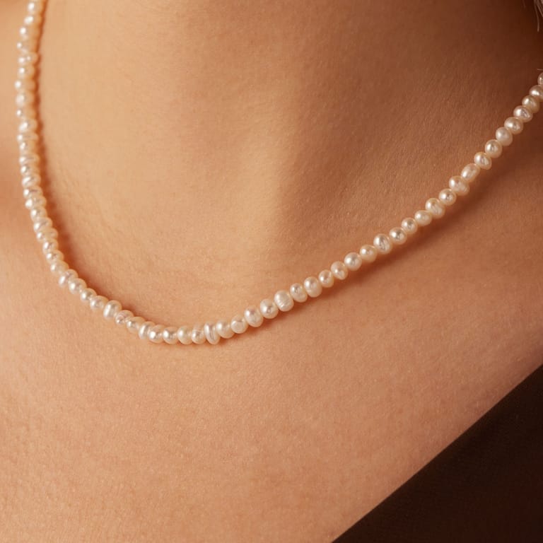 Silberne Perlenkette mit Perle für Damen