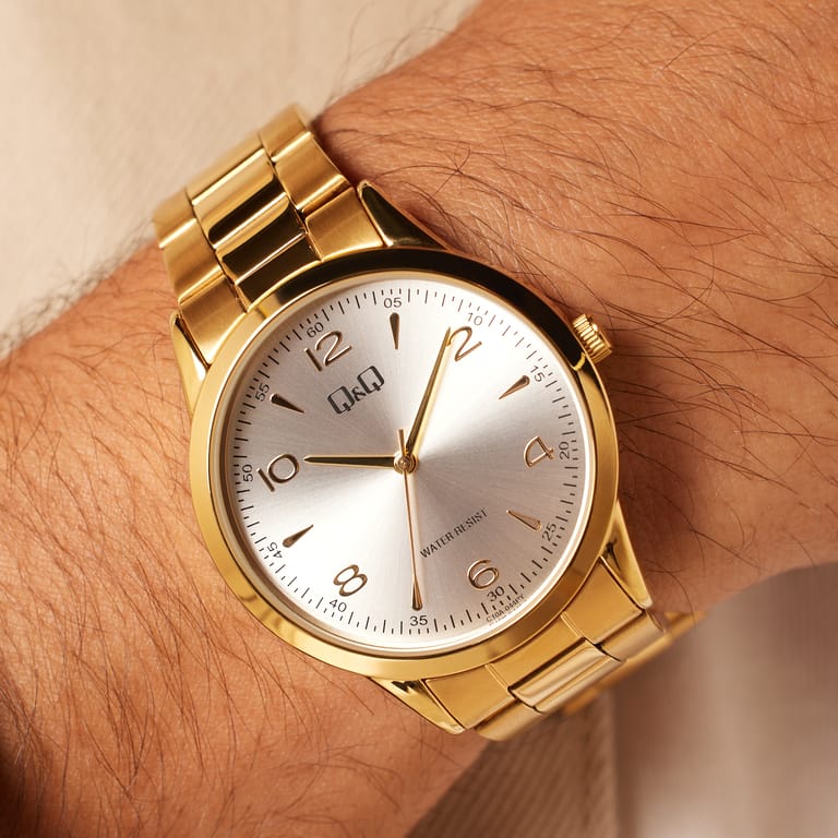 Q&Q goudkleurig stalen herenhorloge C10A-044PY