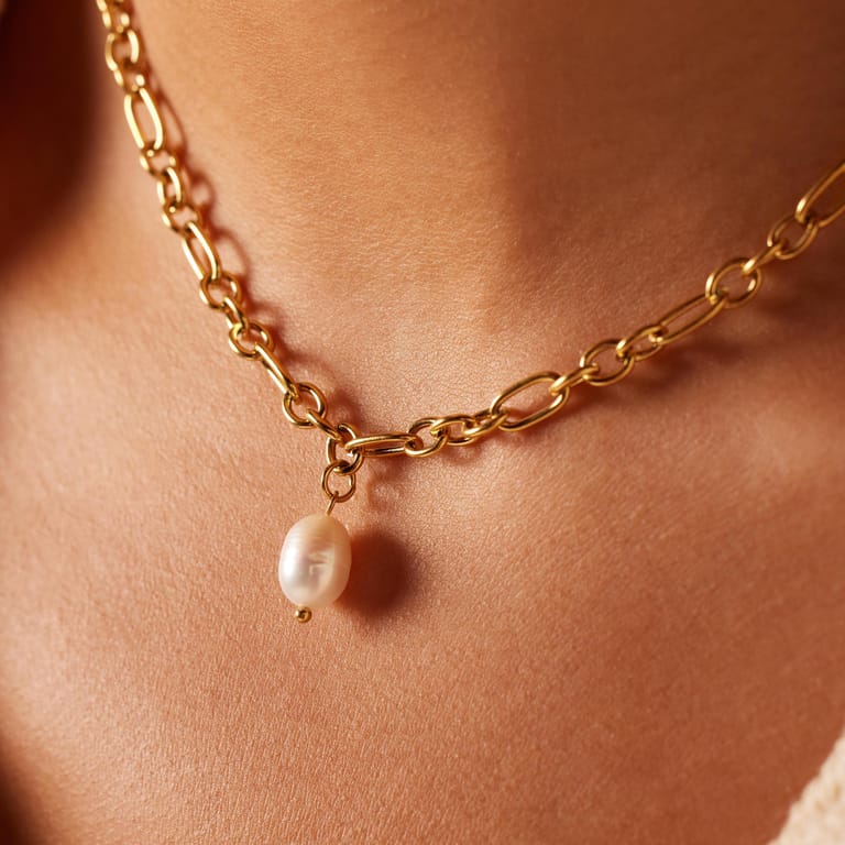 Stainless steel goldplated parelketting met hanger met parel voor dames