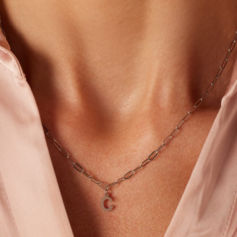 Stainless steel ketting closed forever met letter C