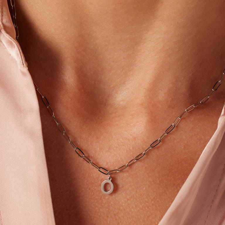 Stainless steel ketting closed forever met letter O