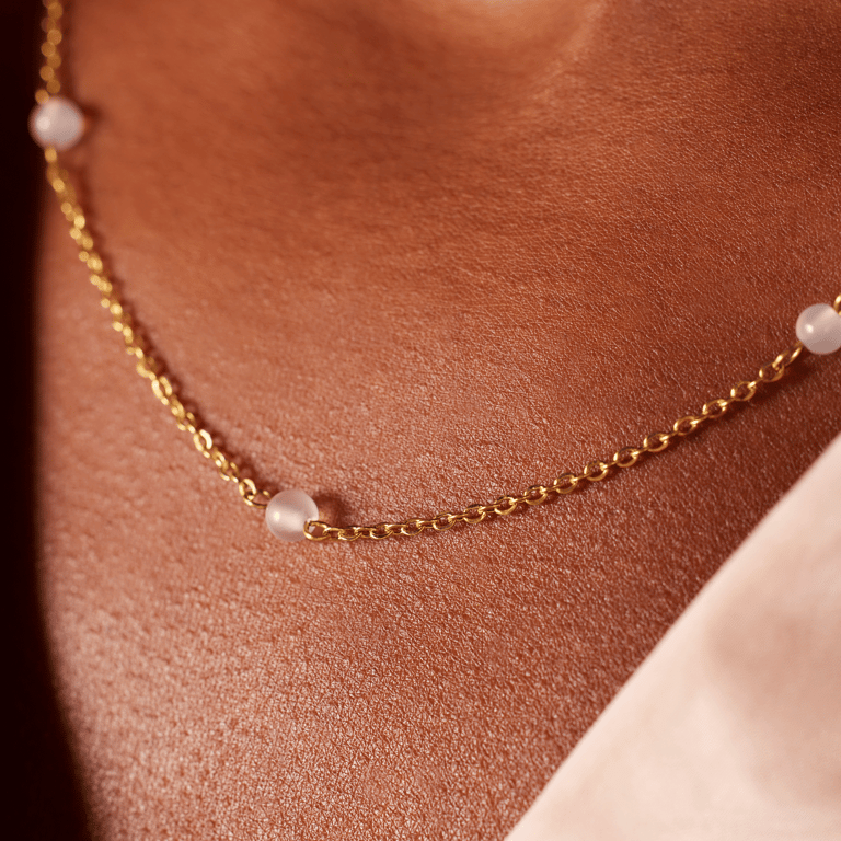 Stalen goldplated ketting met hanger witte agaat voor dames
