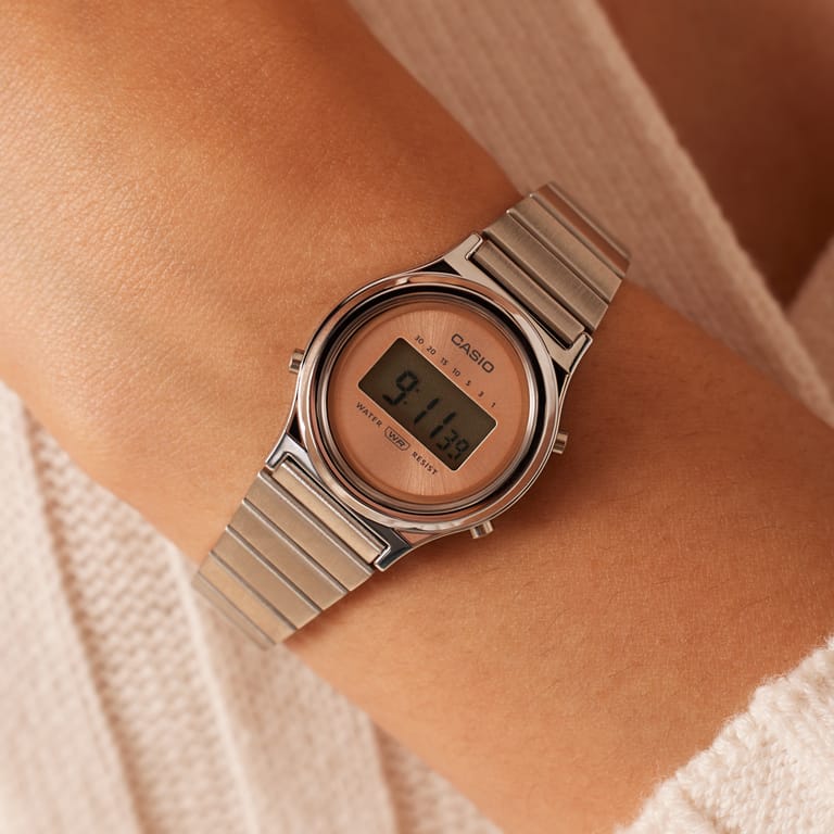 Casio Armbanduhr im Retrolook für Damen, Rosa, LA700WE-4AEF