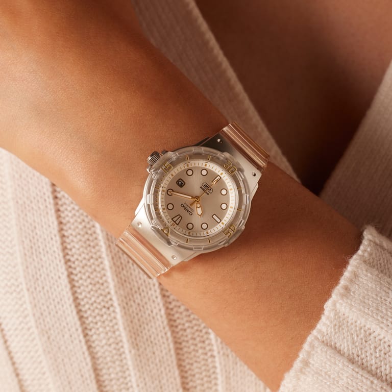 Casio Kinderuhr Silikon Weiß LRW-200HS-7EVEF