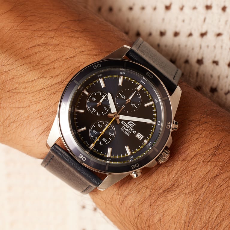 Edifice horloge leren band zwart EFR-526L-2CVUEF