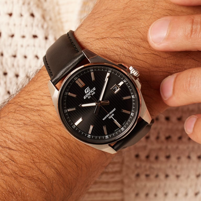 Edifice horloge leren band zwart EFV-150L-1AVUEF