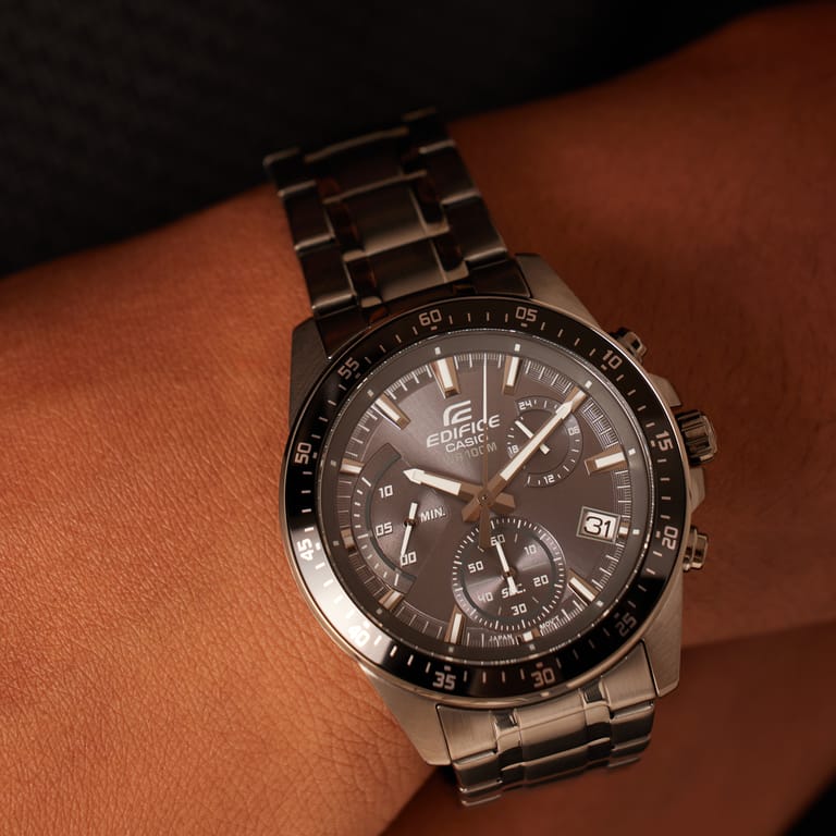 Edifice horloge stalen band gun EFV-540DC-1CVUEF