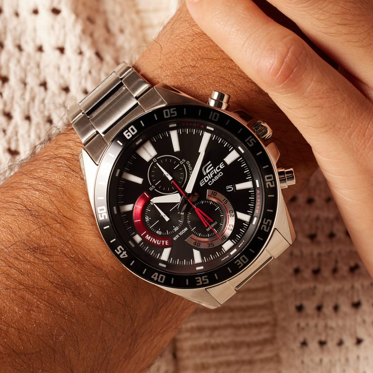 Edifice horloge stalen band EFV-620D-1A4VUEF