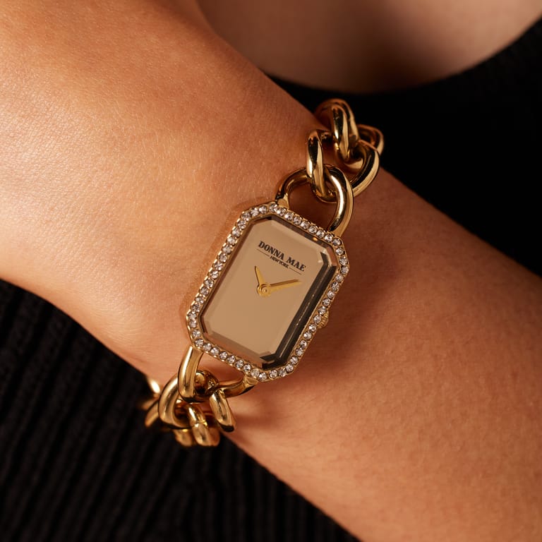 Donna Mae horloge goudkleurig schakelband