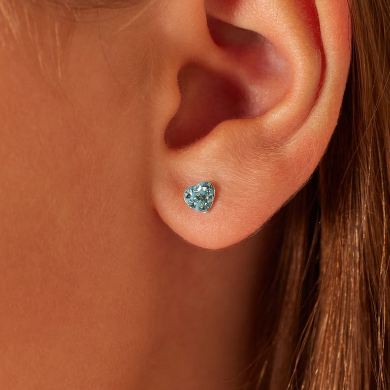 Zilveren kinderoorknoppen hart kristal blauw