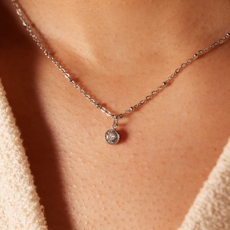 Stalen ketting met geboortesteen hanger April