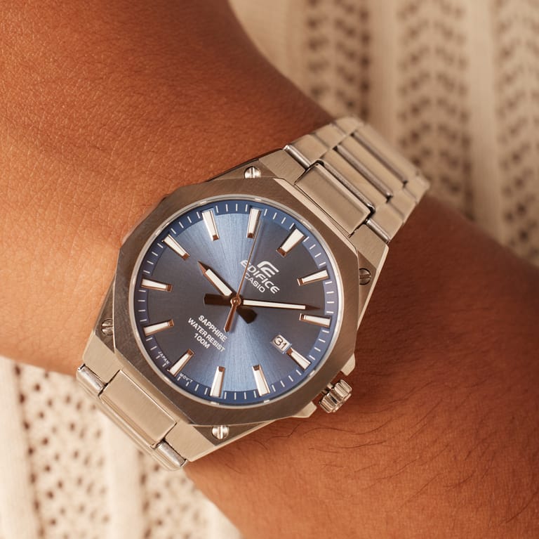 Edifice horloge staal met blauw EFR-S108D-2AVUEF
