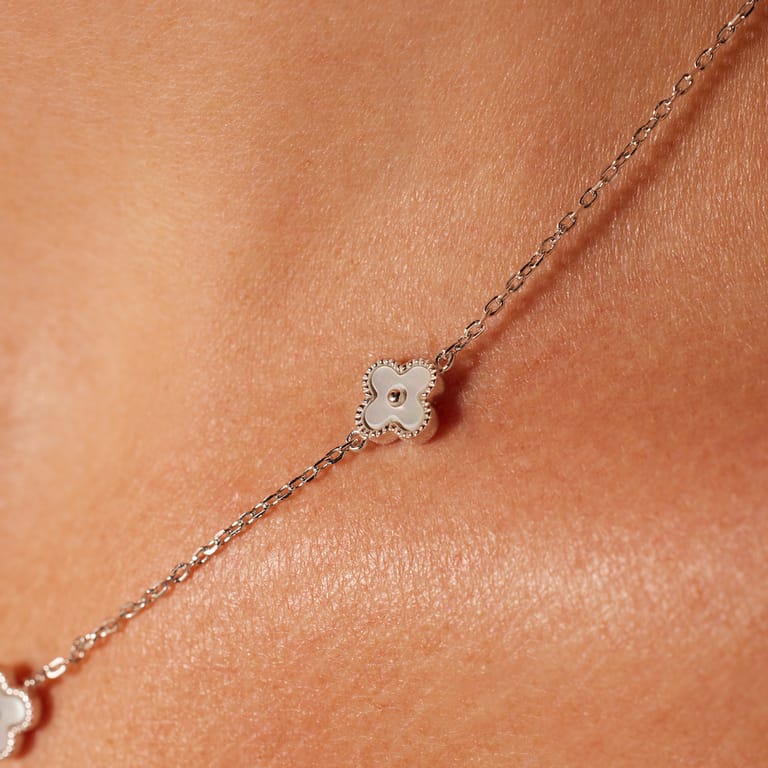 Zilveren ketting klaver parelmoer voor dames