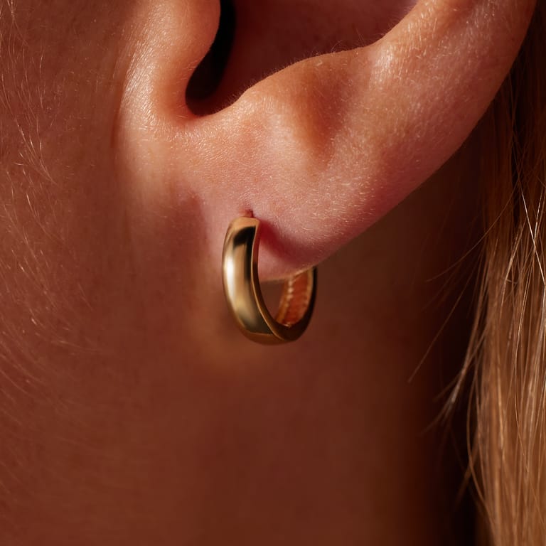 Ohrringe aus 585er Gelbgold, 15 mm