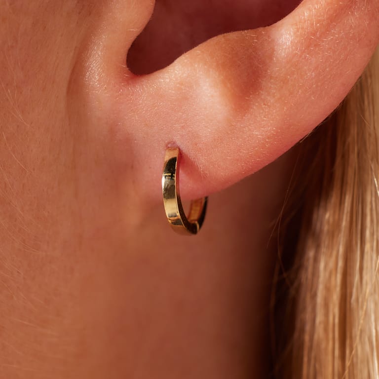 14 karaat geelgouden oorringen 10mm