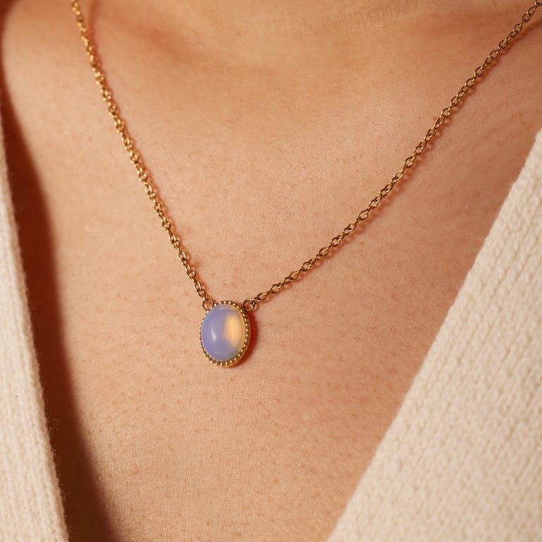 Stalen goldplated ketting met hanger met opaal voor dames