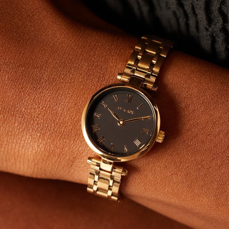 IVY N ROX stalen horloge met zwarte wijzerplaat