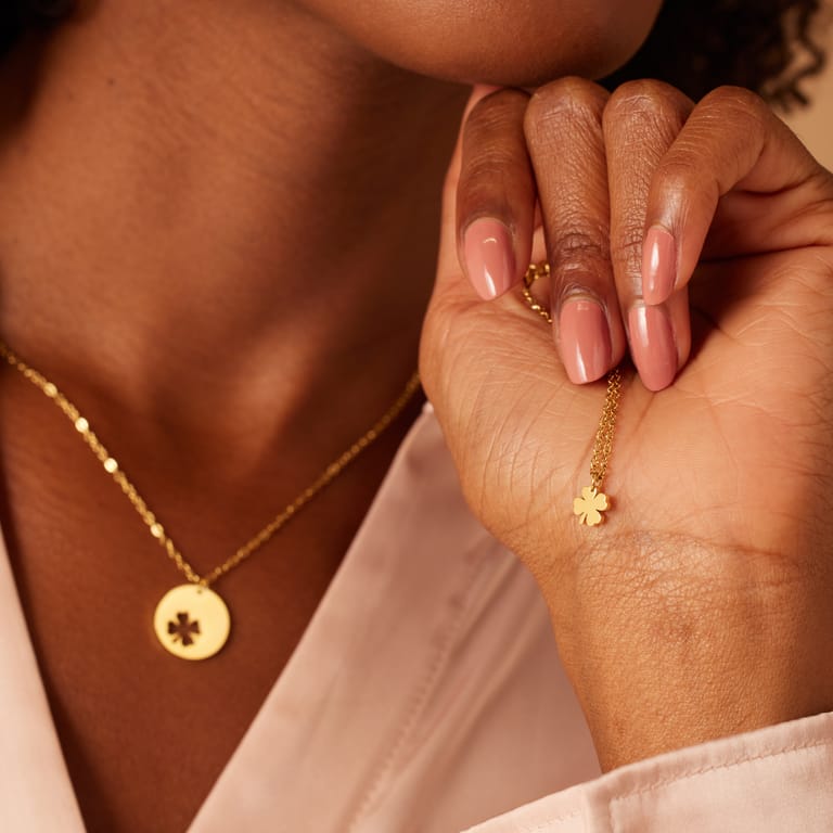 Stalen goldplated ketting met hanger klaver voor dames
