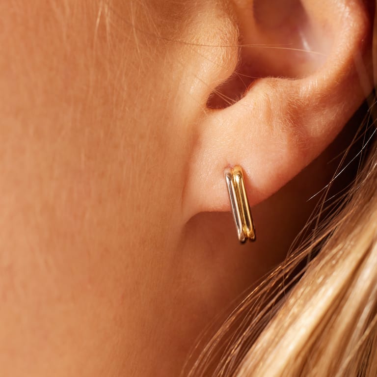 Zilveren bicolor oorknoppen voor dames