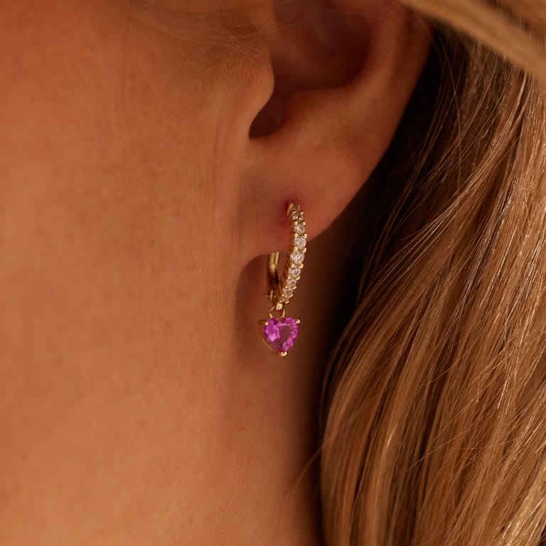 Silberne Herz-Ohrstecker mit Zirkonia für Damen