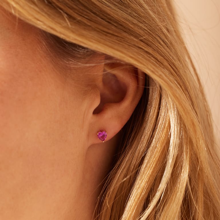 Zilveren goldplated oorknoppen hart met zirkonia voor dames