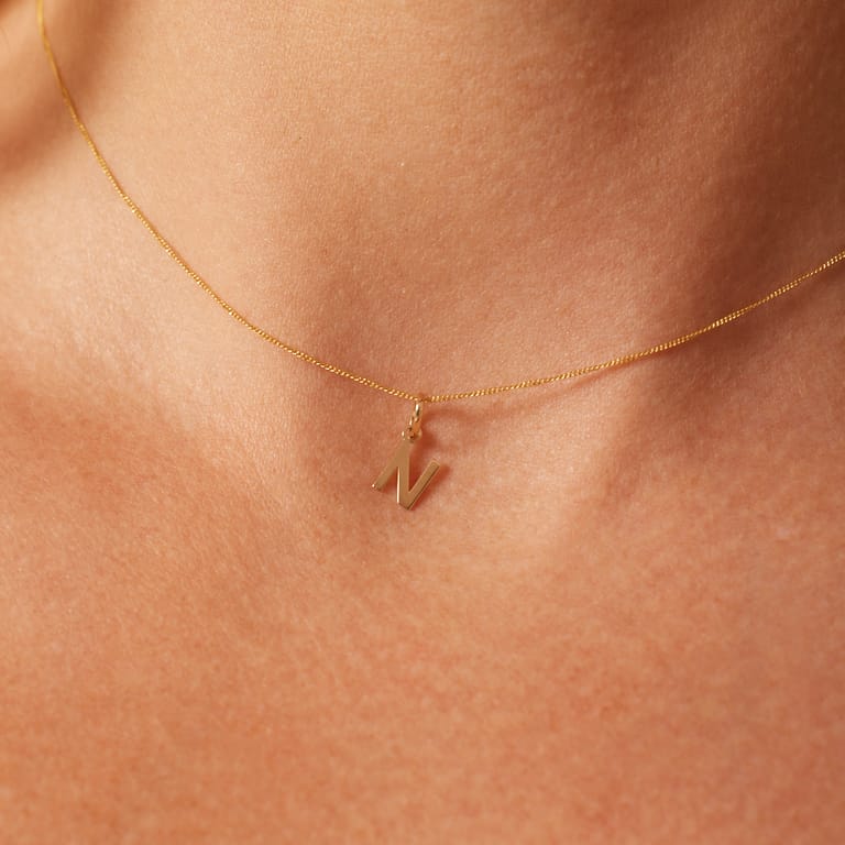 14 karaat gouden letter hanger alfabet