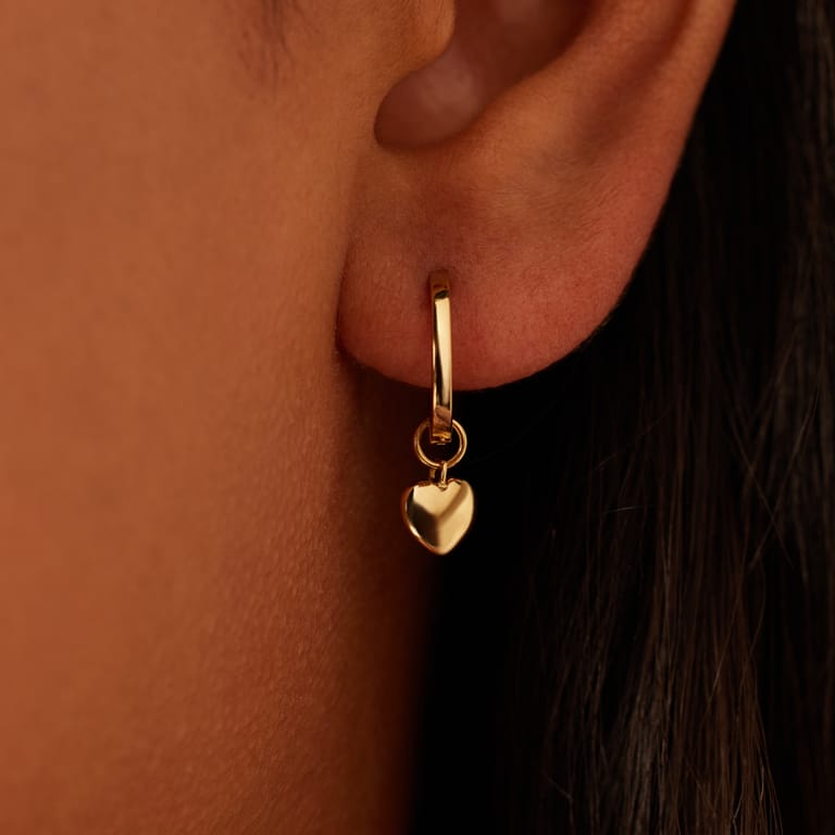 Silberne, goldbeschichtete Ohrringe für Damen