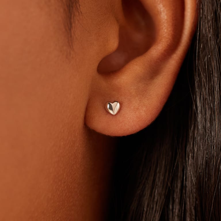 Silberne Ohrstecker für Damen