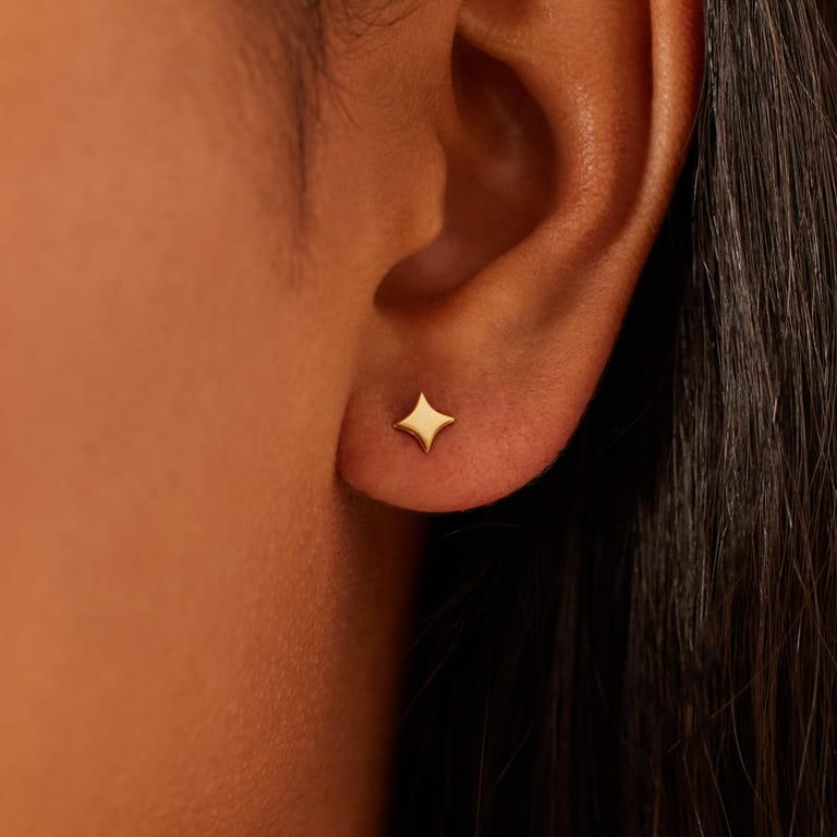 14 Karat gelbe Gold-Ohrstecker für Damen