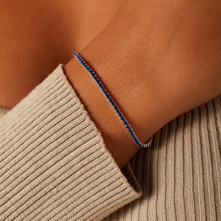 Silbernes Tennisarmband mit Zirkonia für Damen