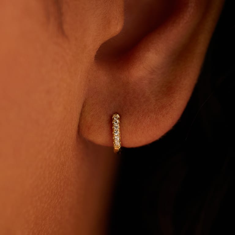 Zilveren goldplated oorringen met zirkonia
