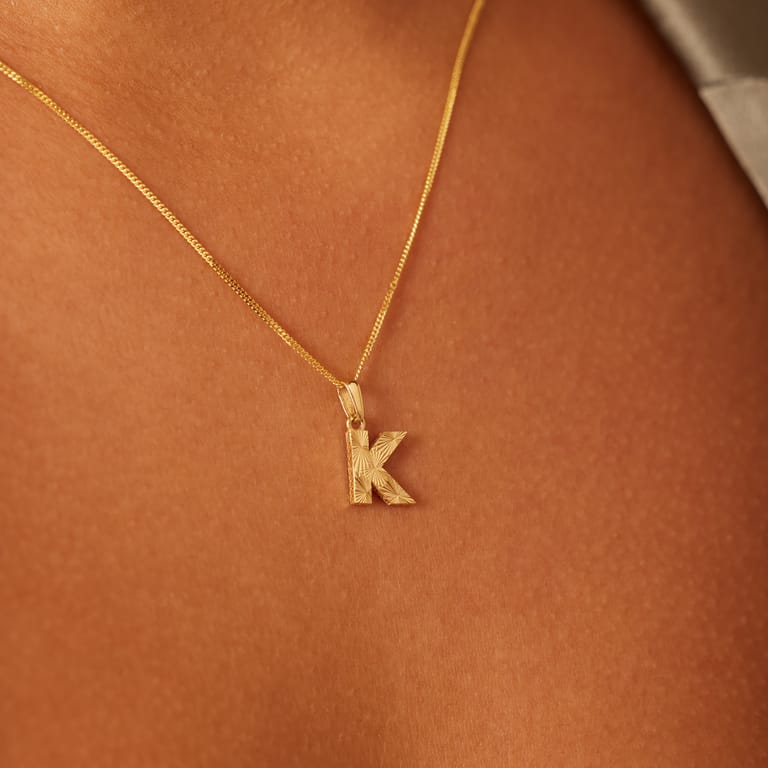 14 karaat geelgouden letter hanger voor dames