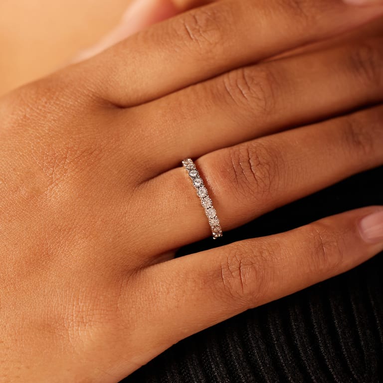 14 Karat Gelbgoldring mit 0,15 ct Diamant