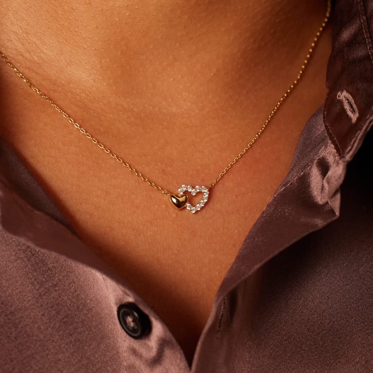 Silberne Halskette mit Anhänger und Zirkonia für Damen