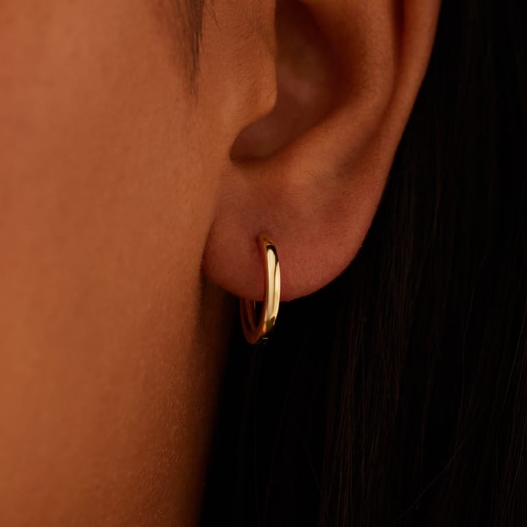 Silberne, goldbeschichtete Ohrringe mit Zirkonia, 15 mm, für Damen