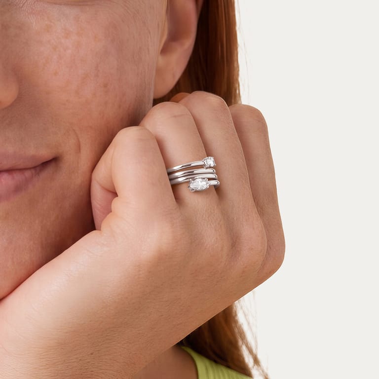 Stainless steel ring met zirkonia voor dames
