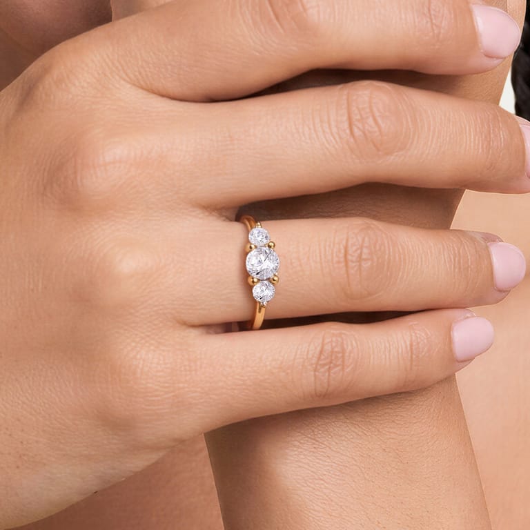 Stainless steel goldplated ring met zirkonia voor dames