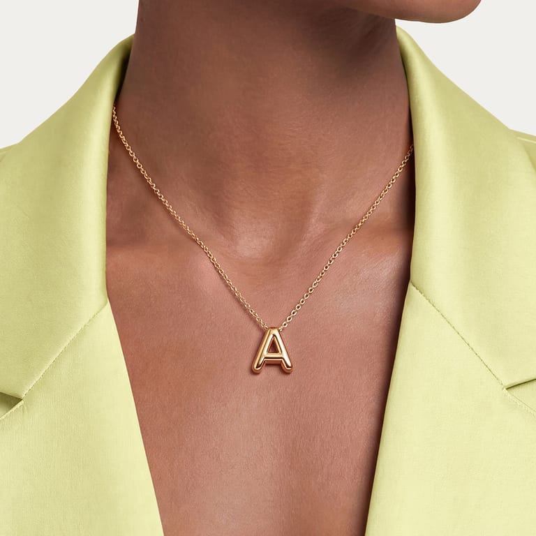 Edelstahlkette mit Buchstabenanhänger für Damen