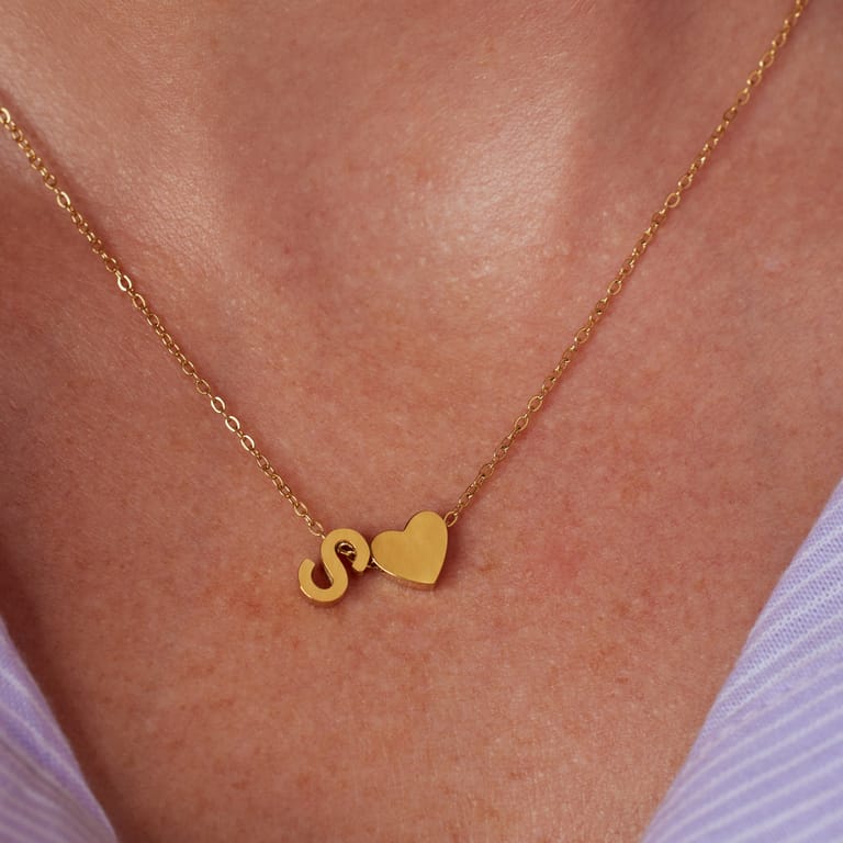 Stainless steel ketting met hanger letter en hart voor dames