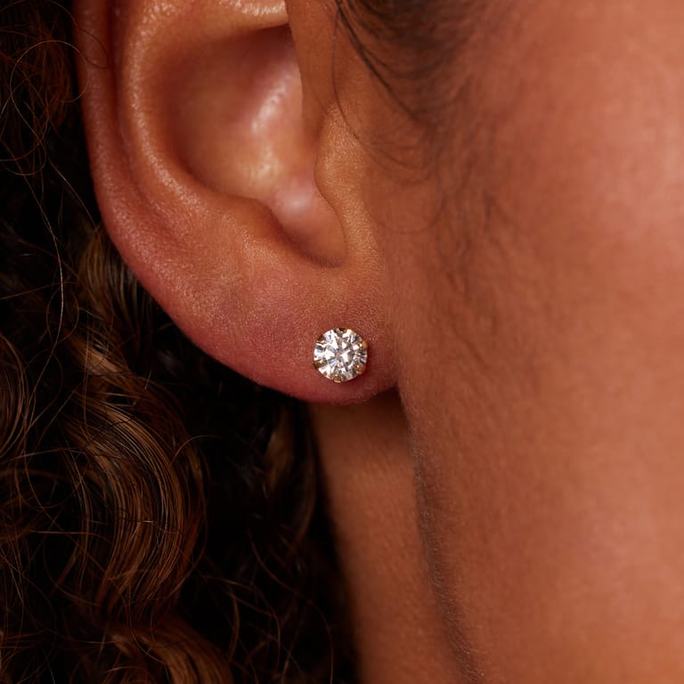 14 karaat gouden oorknoppen met zirkonia 5mm
