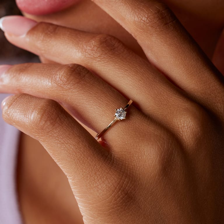 14 karaat gouden ring met zirkonia 4mm