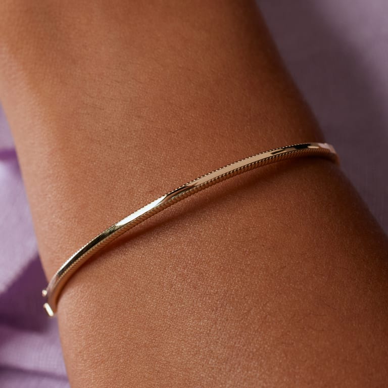14 Karat Gold Armreif 2mm