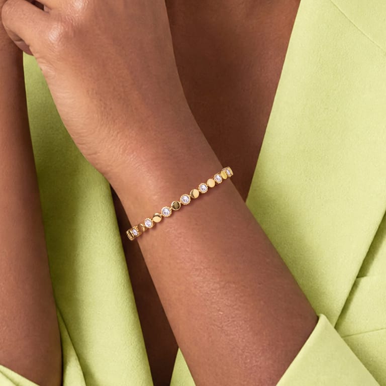 Stainless steel goldplated bangle met kristal voor dames
