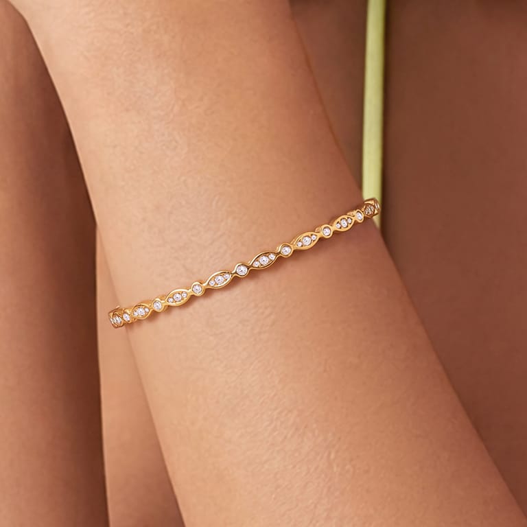 Stainless steel goldplated bangle met kristal voor dames