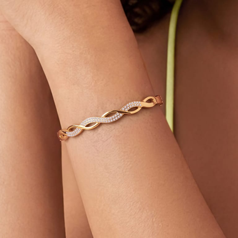Stainless steel goldplated bangle met kristal voor dames