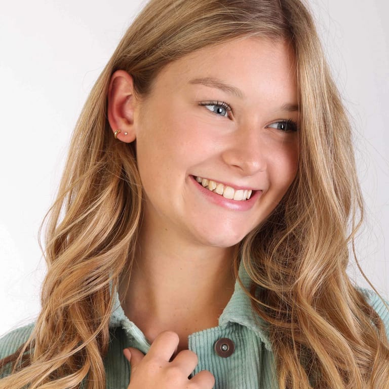 9 karaat oorknoppen met zirkonia 2mm voor dames