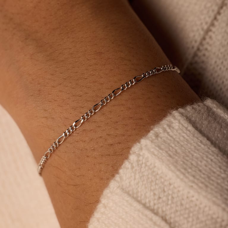 Armband in 925 Silber mit Figarogliedern