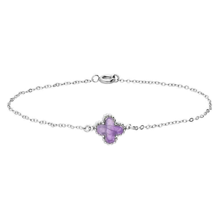 Armband aus Edelstahl mit Amethyst auf einer Karte