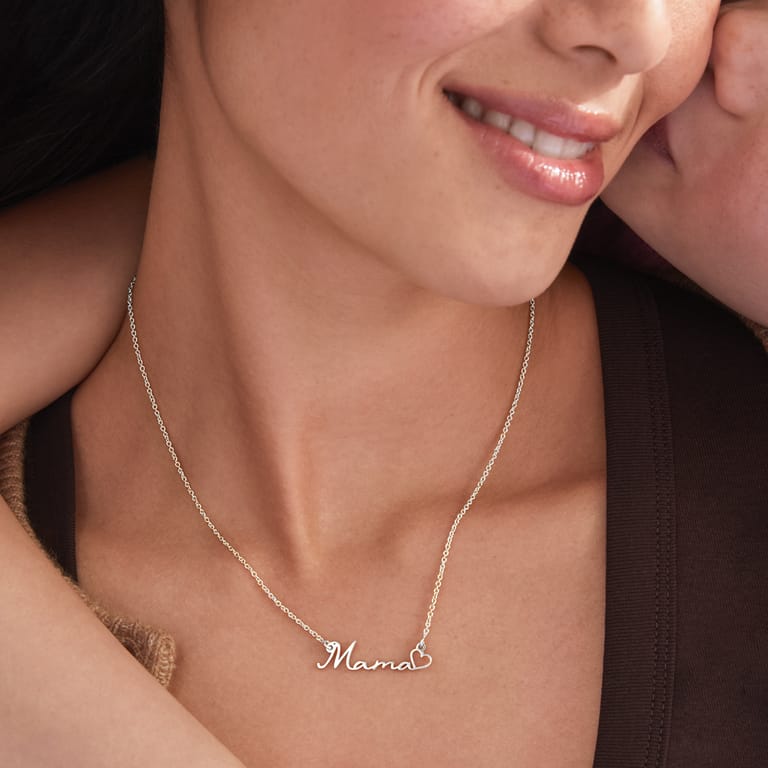 Zilveren naamketting voor dames